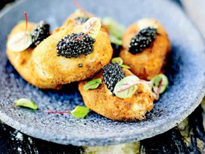 Croquetas de lomo mariné au caviar