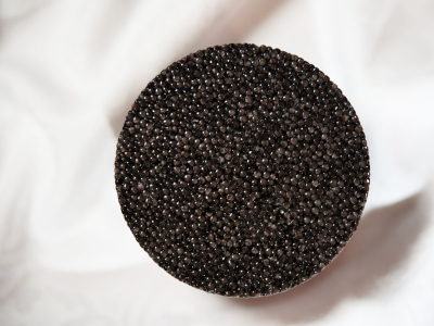 Comment ouvrir une boîte de caviar?